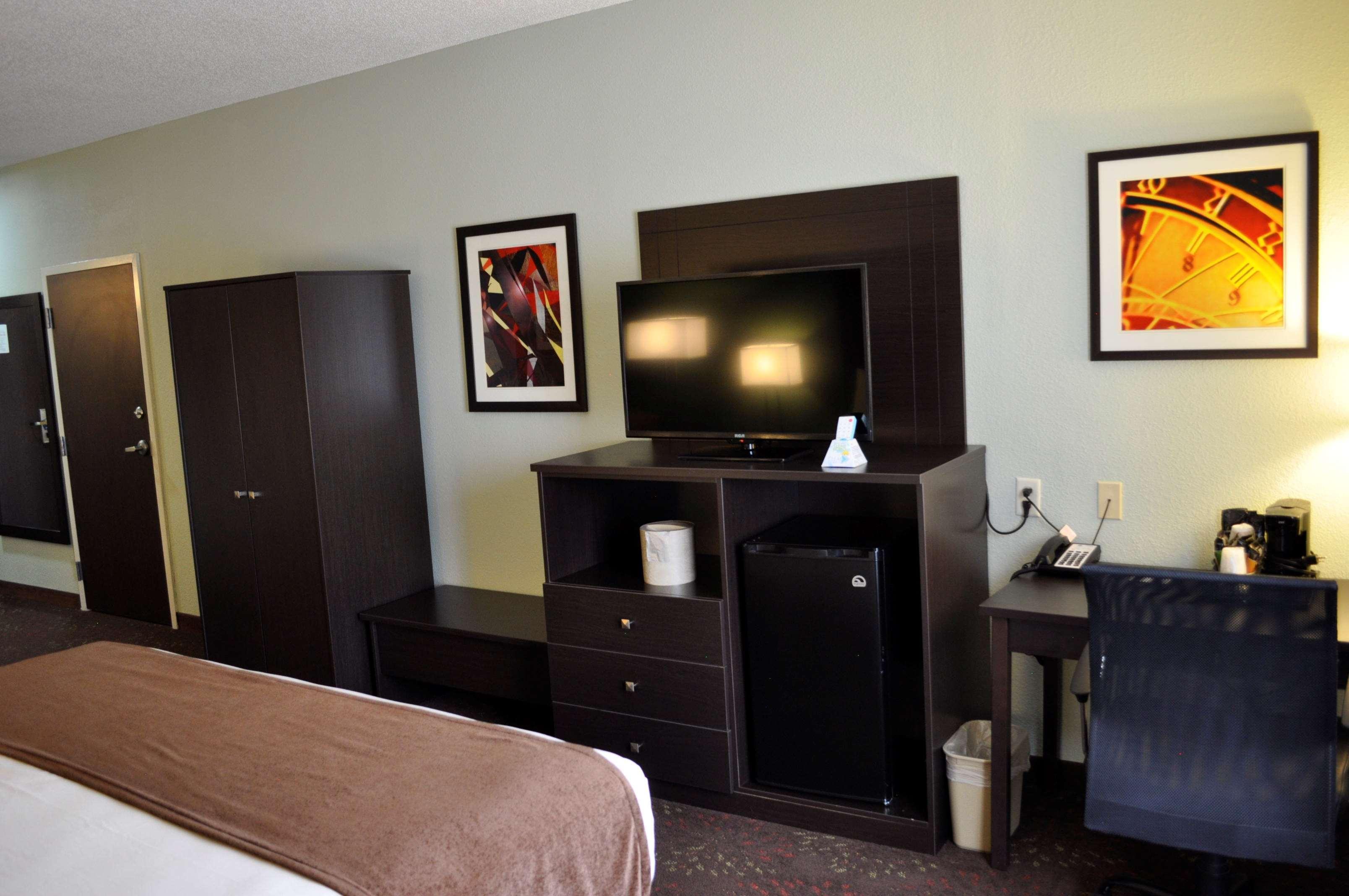Best Western Plus Columbia Inn Экстерьер фото