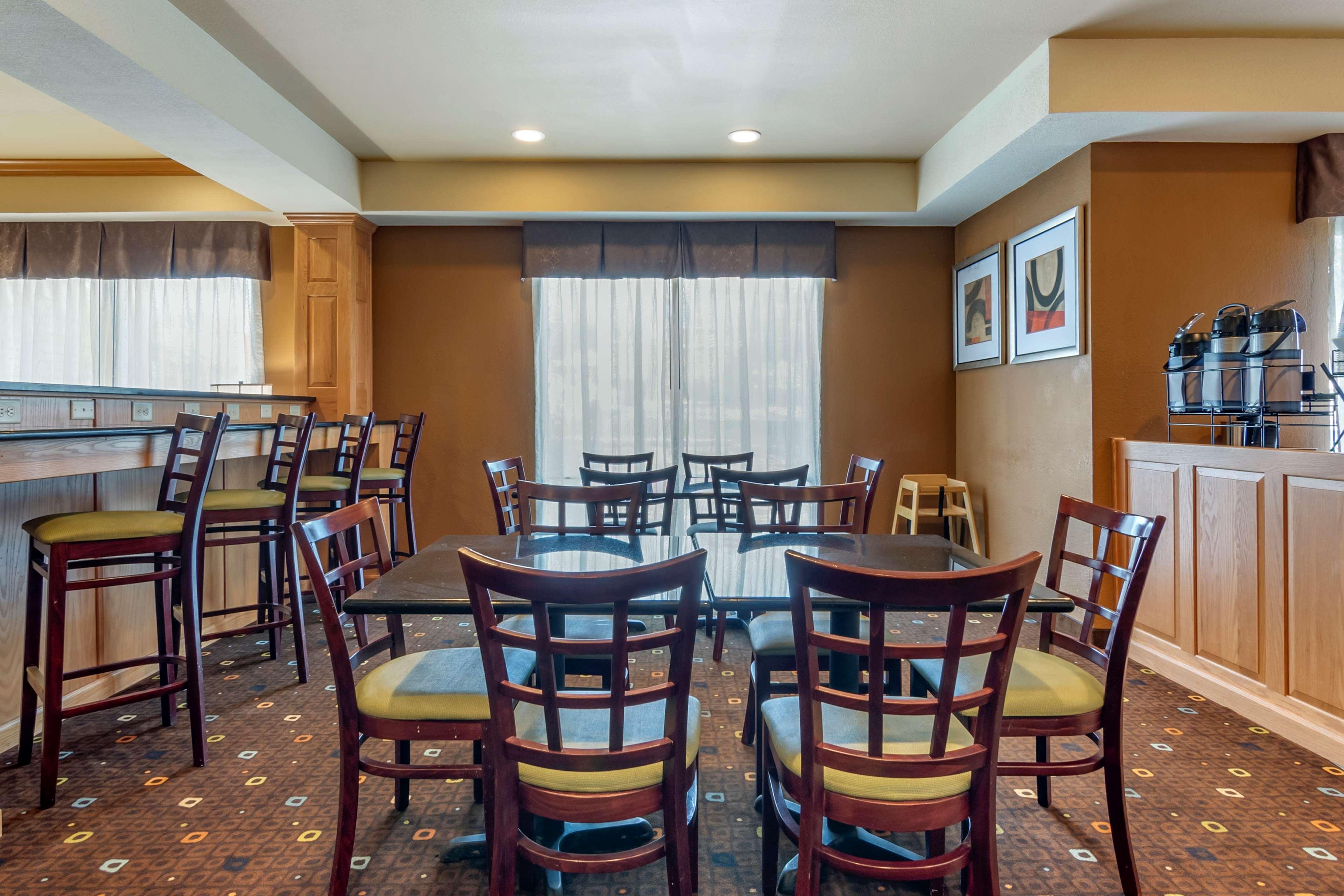 Best Western Plus Columbia Inn Экстерьер фото