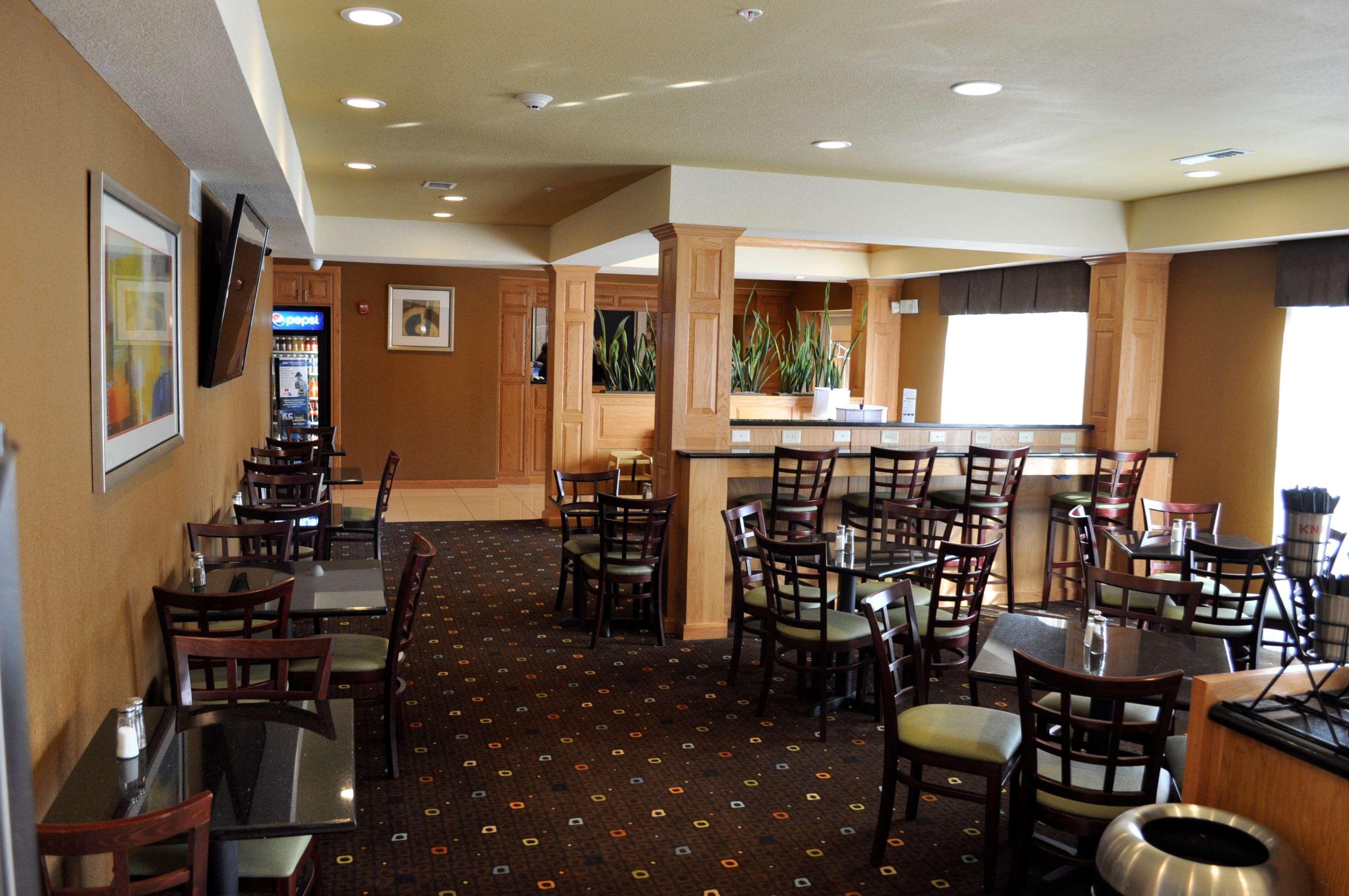 Best Western Plus Columbia Inn Экстерьер фото