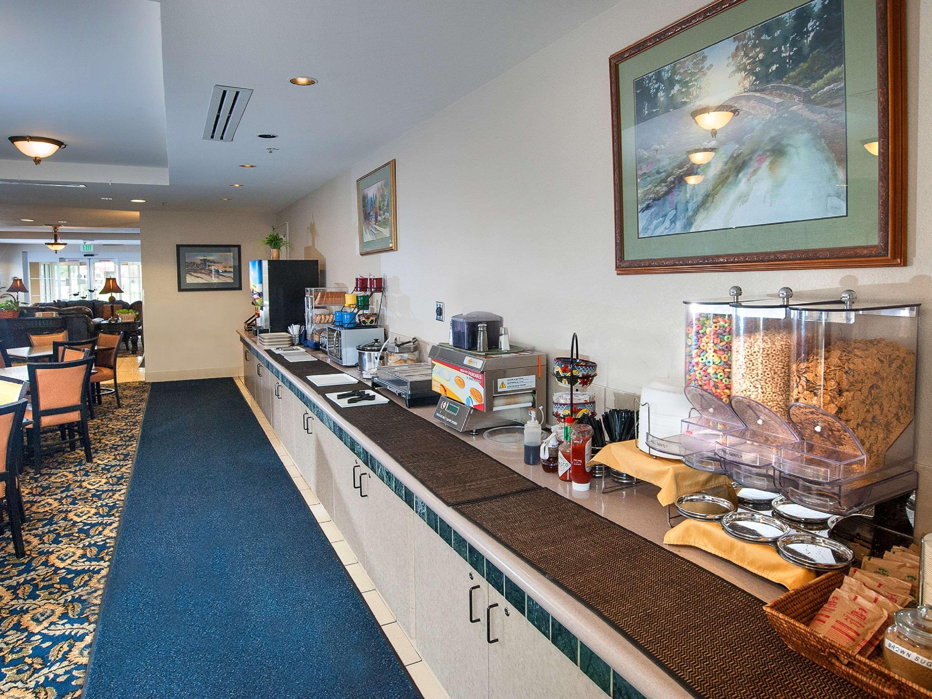Best Western Plus Columbia Inn Экстерьер фото
