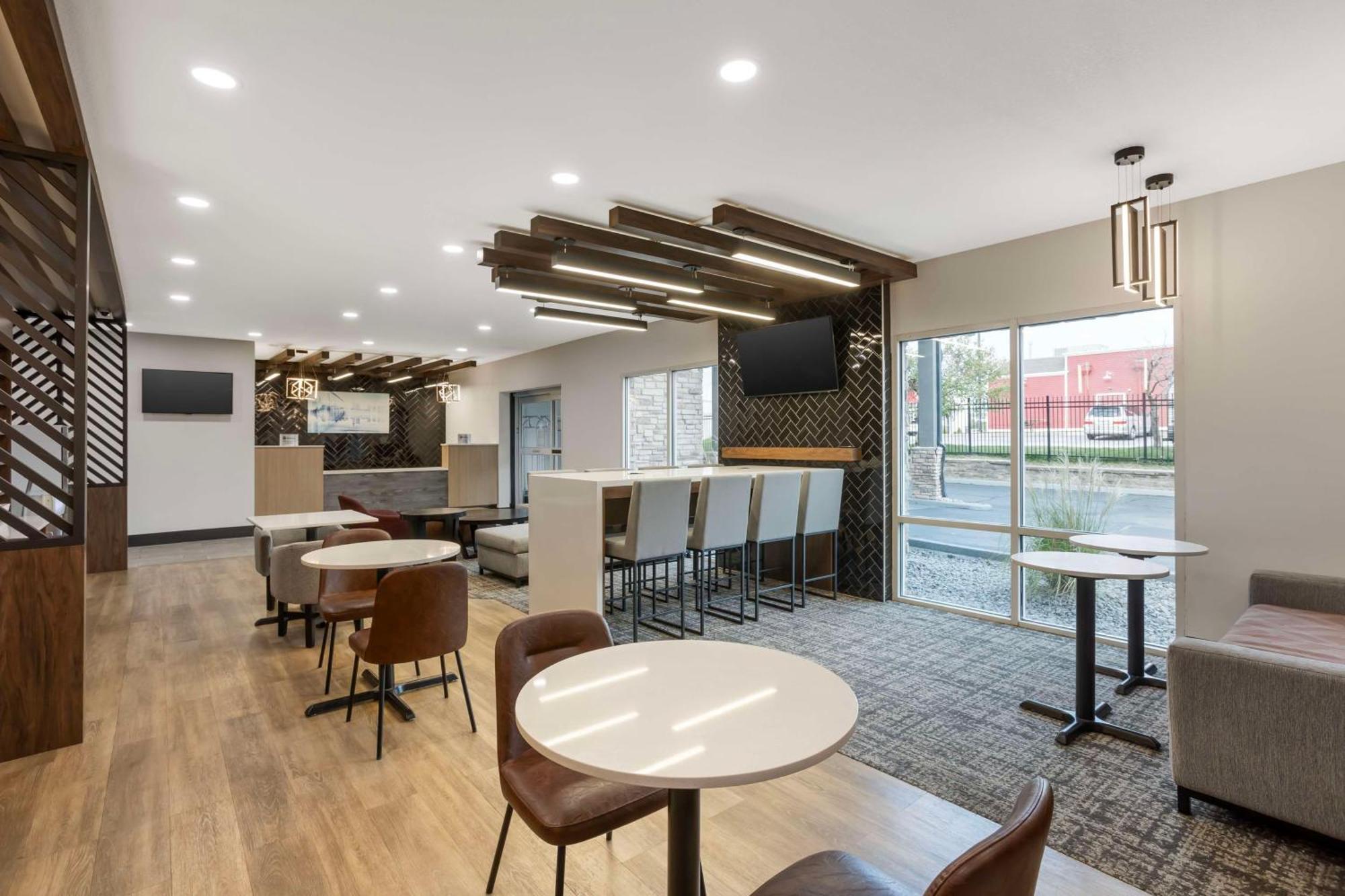 Best Western Plus Columbia Inn Экстерьер фото