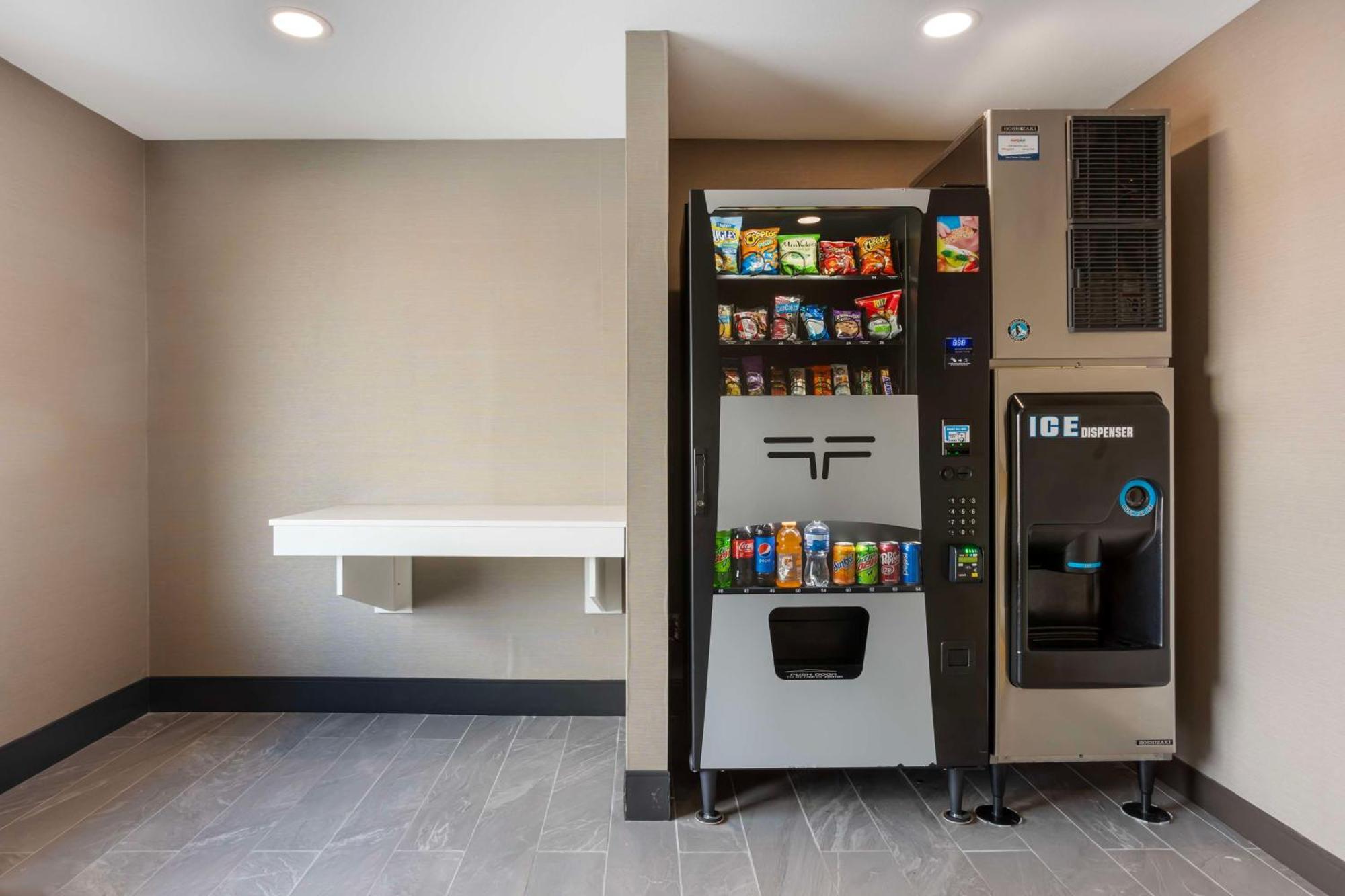 Best Western Plus Columbia Inn Экстерьер фото
